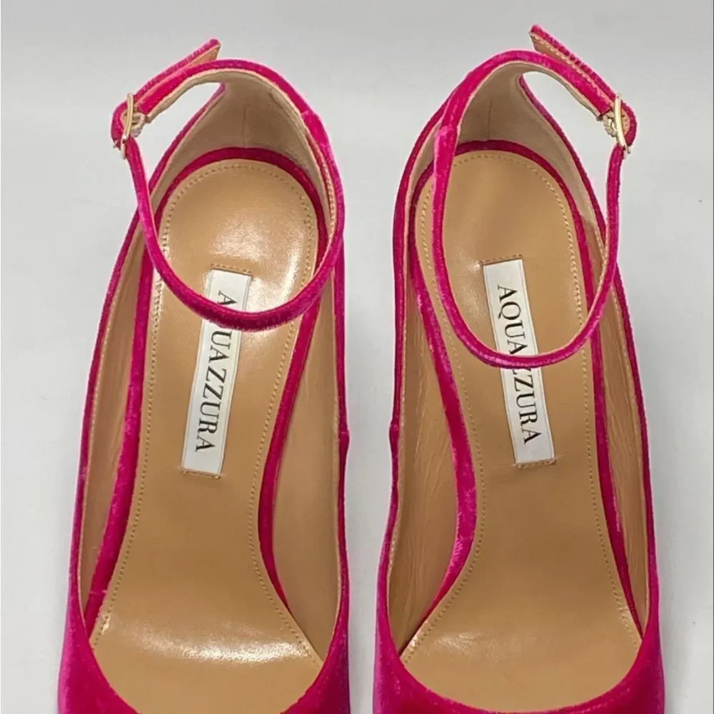 Aquazzura Love Affair Velvet Pumps size 37.5